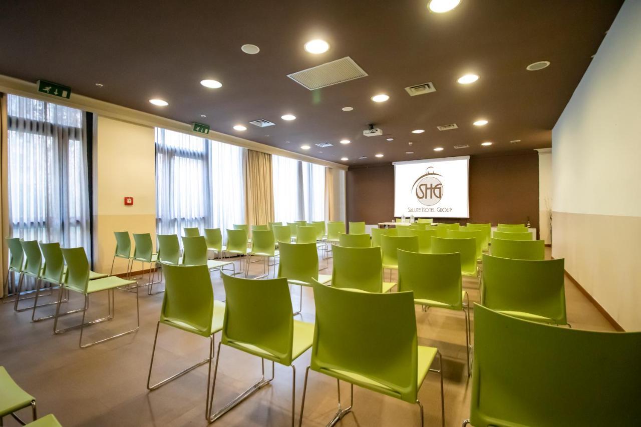 SHG Hotel De La Ville Vicenza Esterno foto