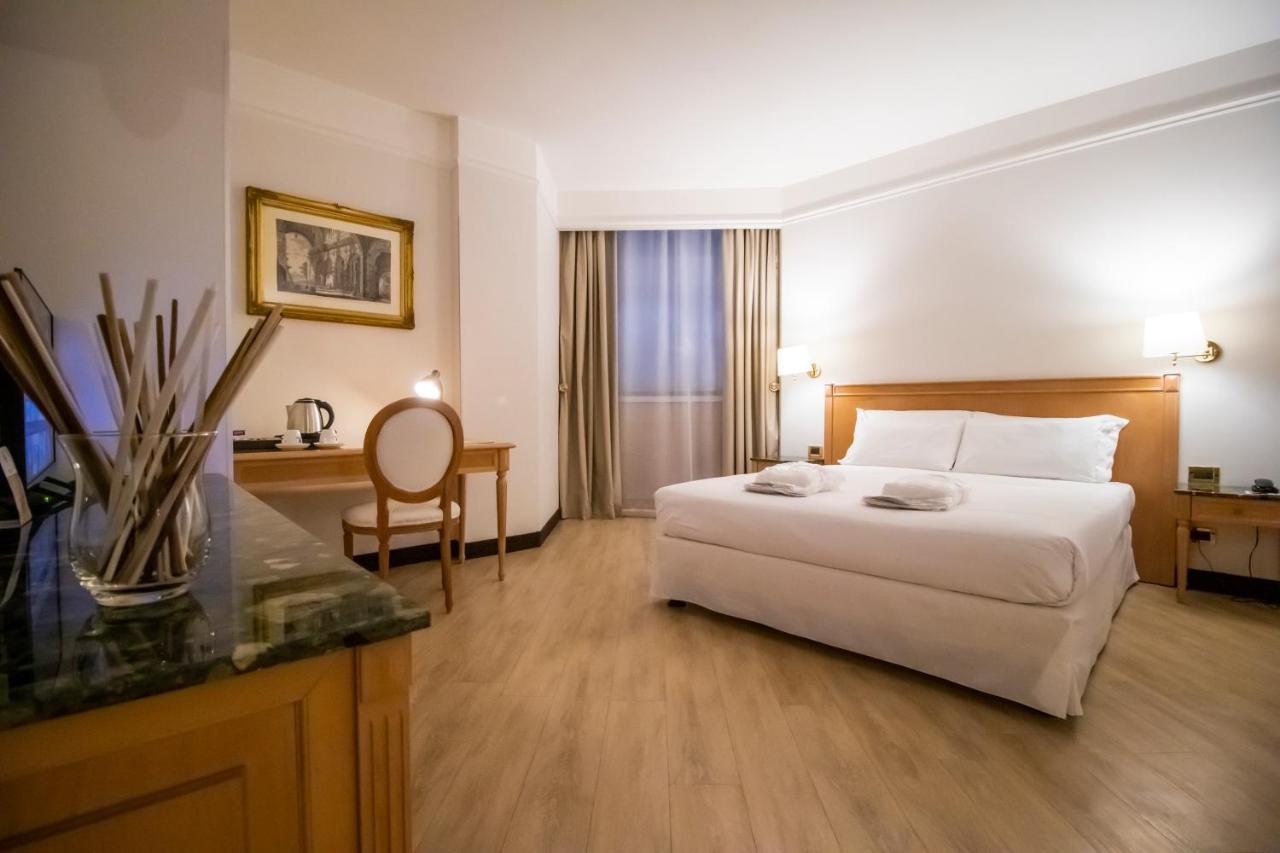 SHG Hotel De La Ville Vicenza Esterno foto